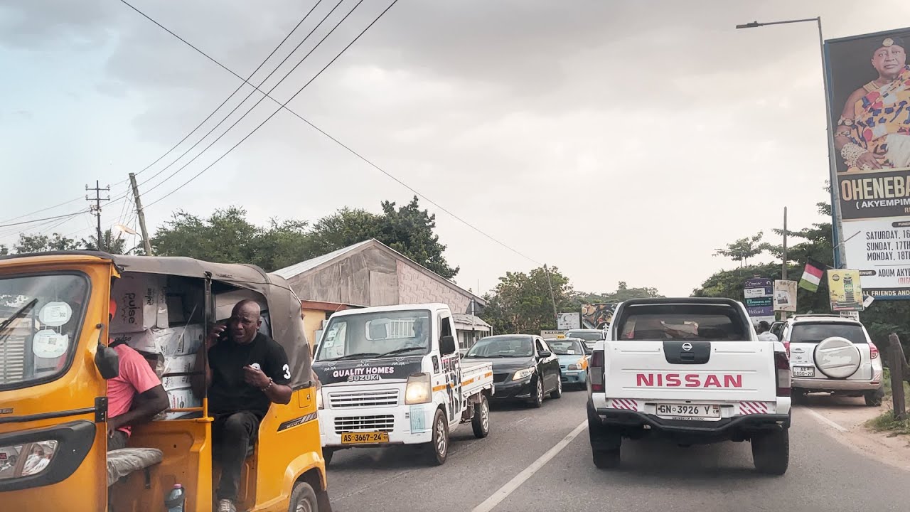 AFRICA DRIVE THROUGH THE CITY OF KUMASI - GHANA , ADUM TO AHODWO || AS111