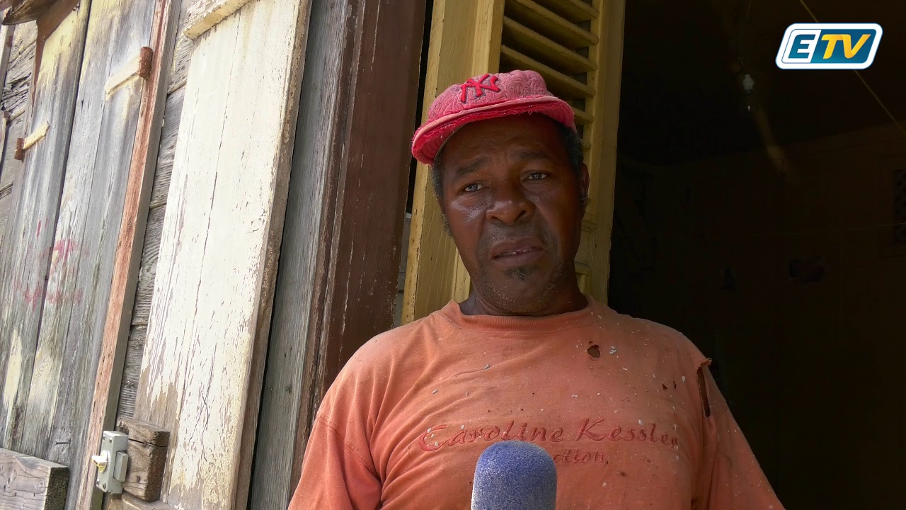 À Pointe-à-Pitre, certaines maisons créoles sont vouées à disparaitre...