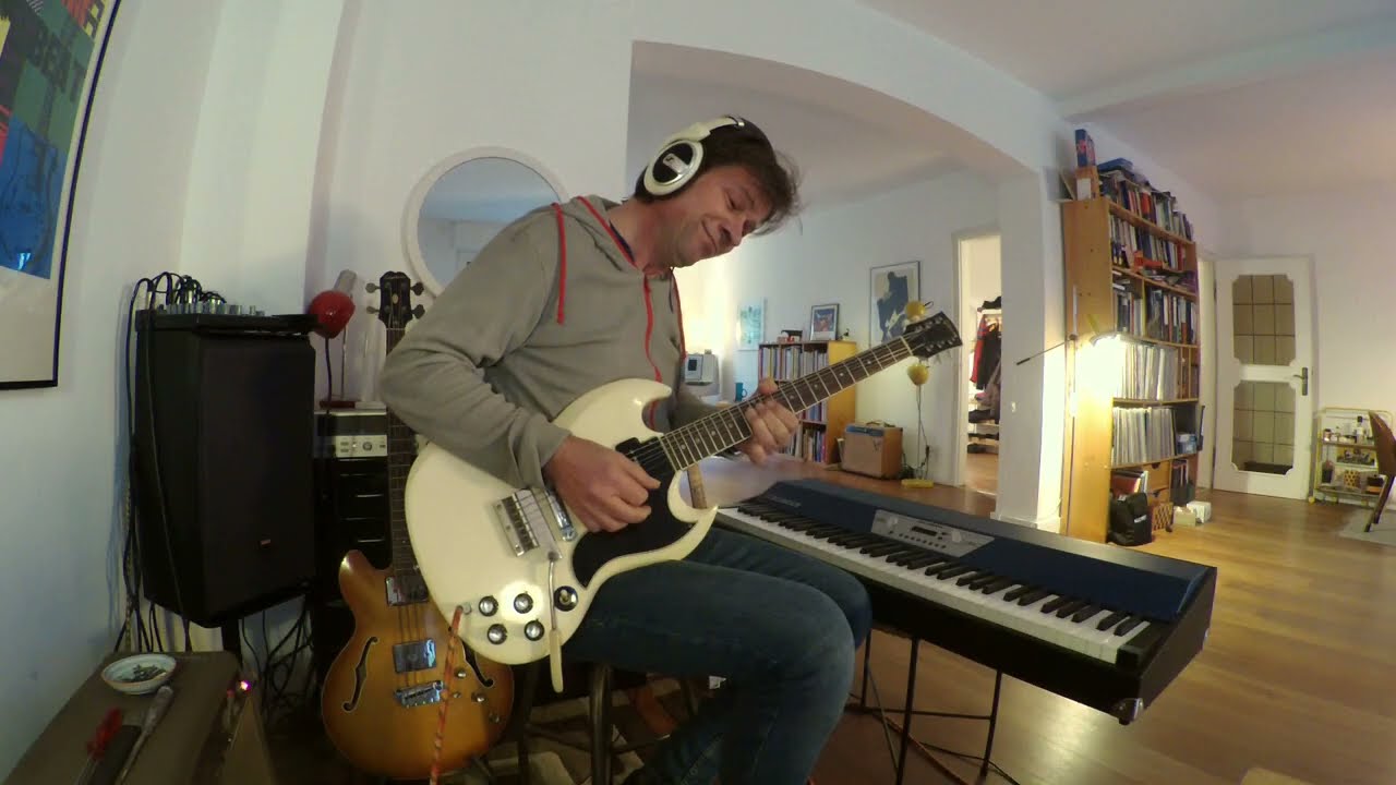 1966 Gibson SG Special. polaris white - not for sale... :-)