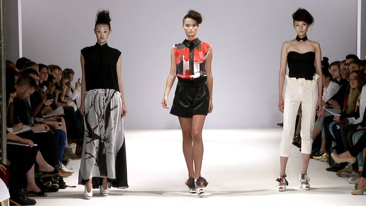 Lako Bukia SS12 Full Show