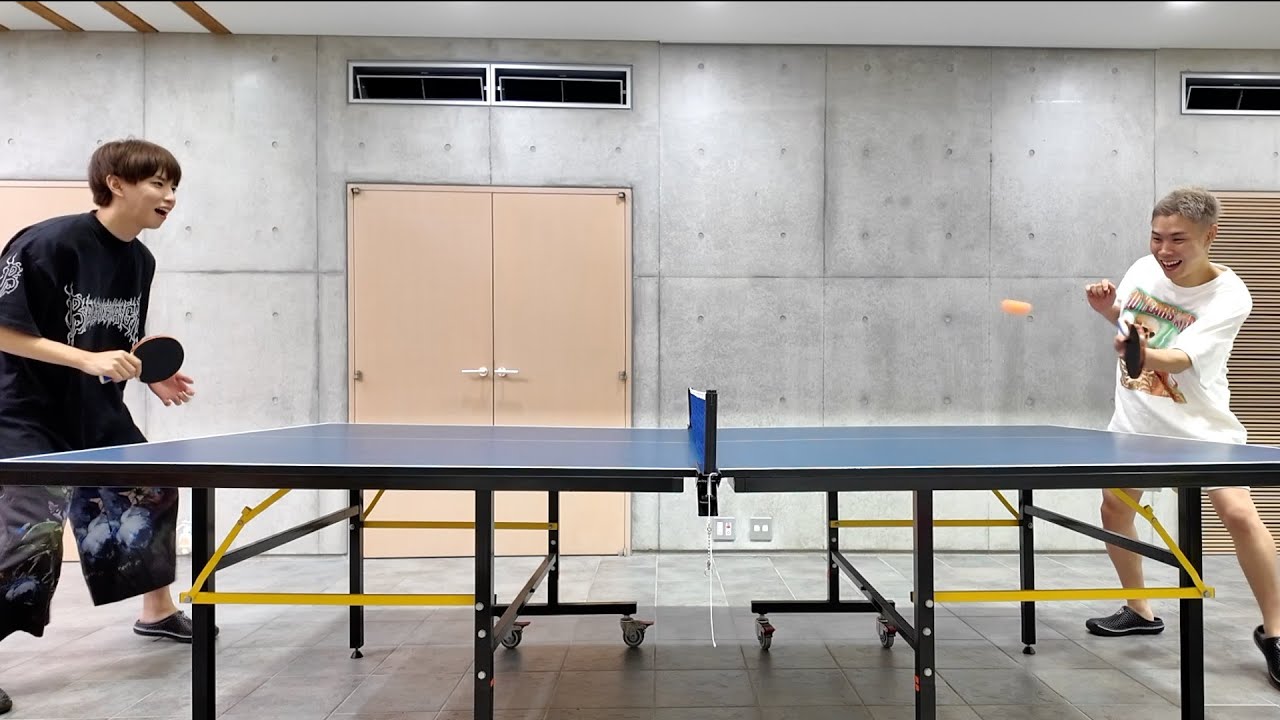 夏だから家ではじめしゃちょーとガチ卓球対決したら白熱して楽しすぎたwww