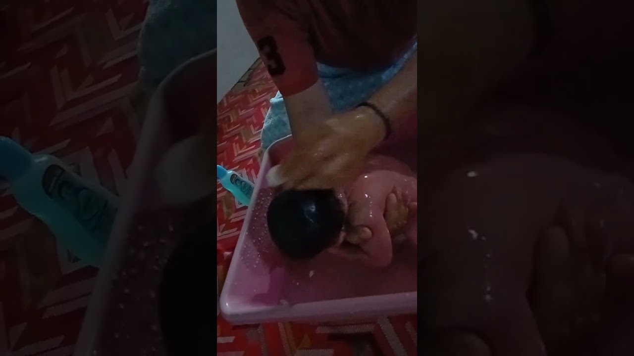 Bayi ttngga+ sodara