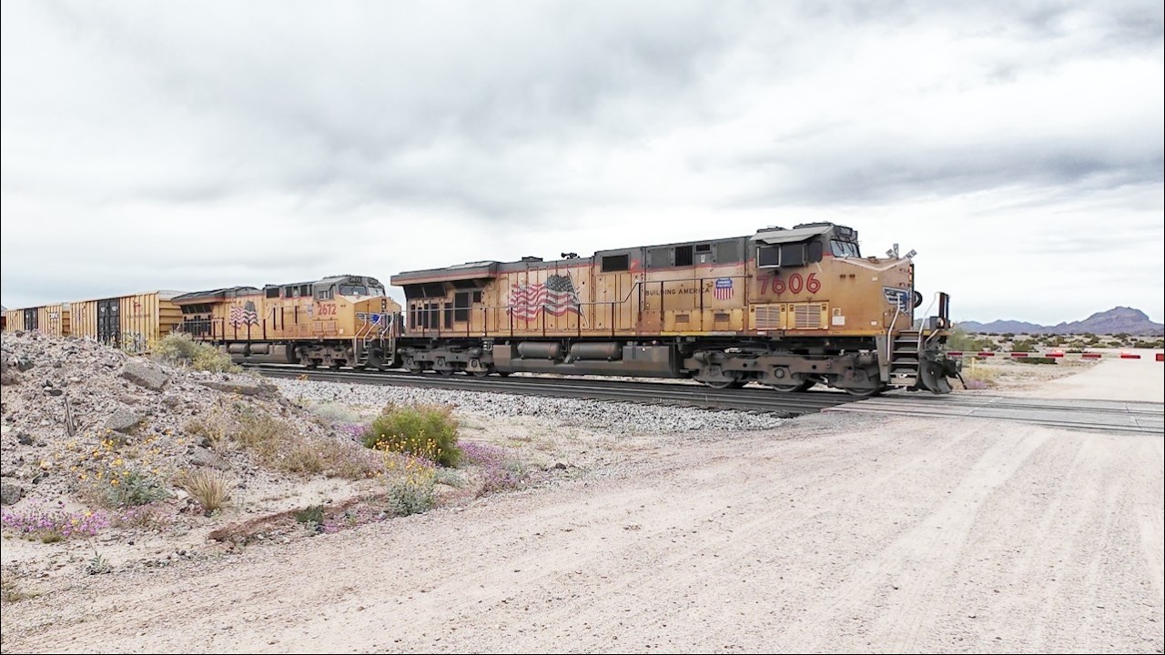 UP 7606 East — Mixed Freight at MP 762 | Sunset Route