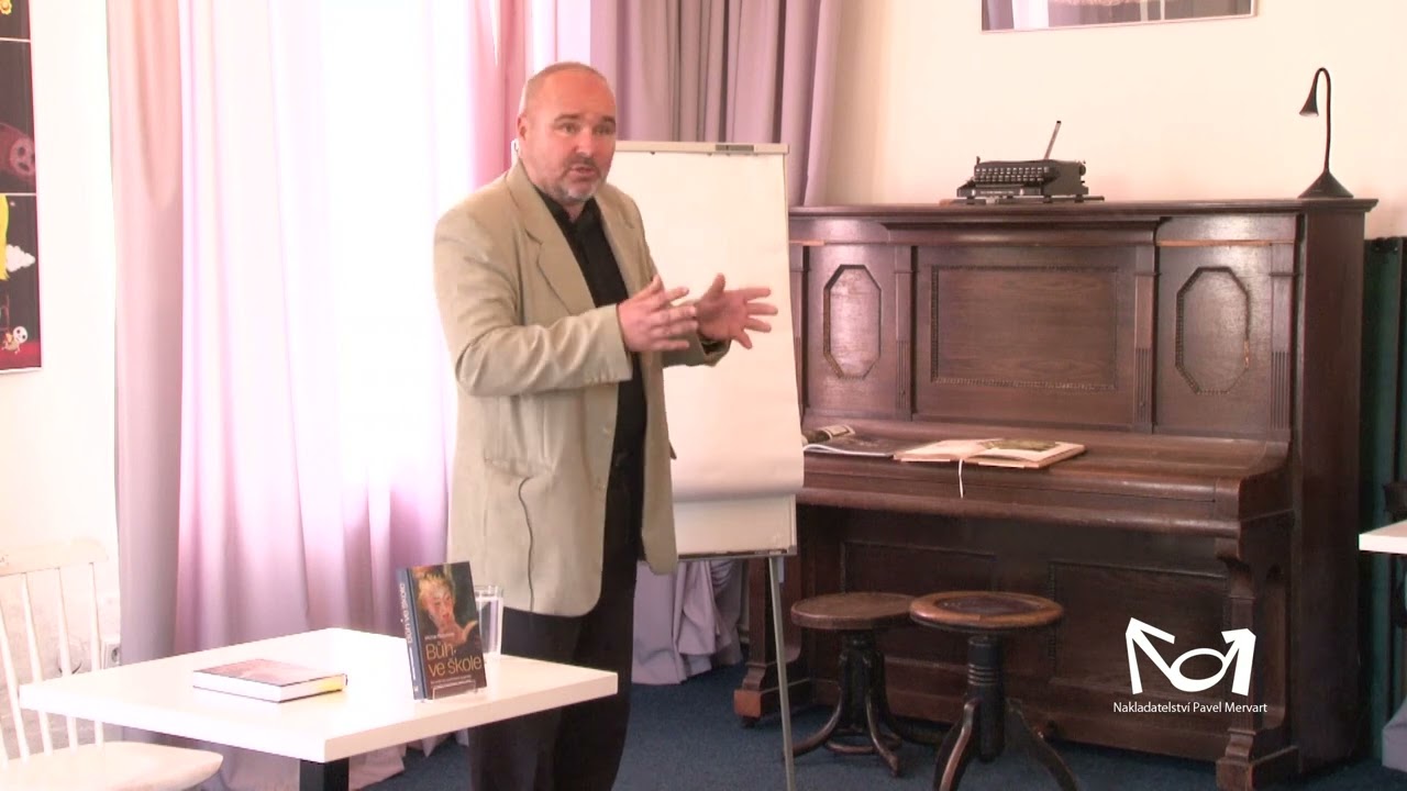 Michal Podzimek / Bůh ve škole - 11. 5. 2022 - Knihkupectví a antikvariát Fryč