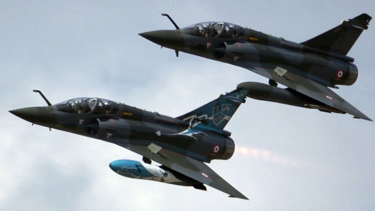 4Kᵁᴴᴰ Fantastic Couteau Delta Tactical Display Dassault Mirage 2000D @ RIAT Fairford 2018