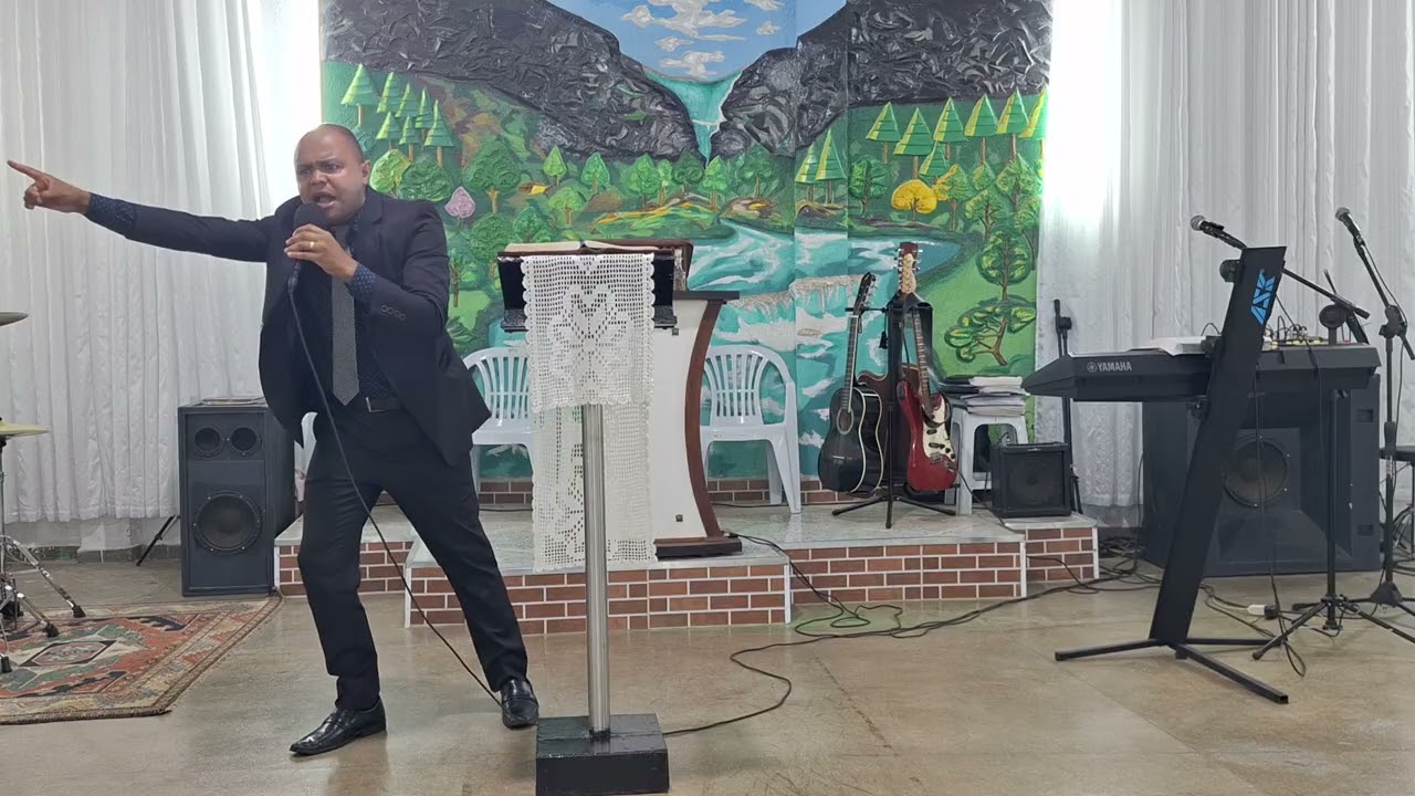 O perigo da carniça com mel (Juízes 14:5-9) - Pr. Lucas Teotônio.