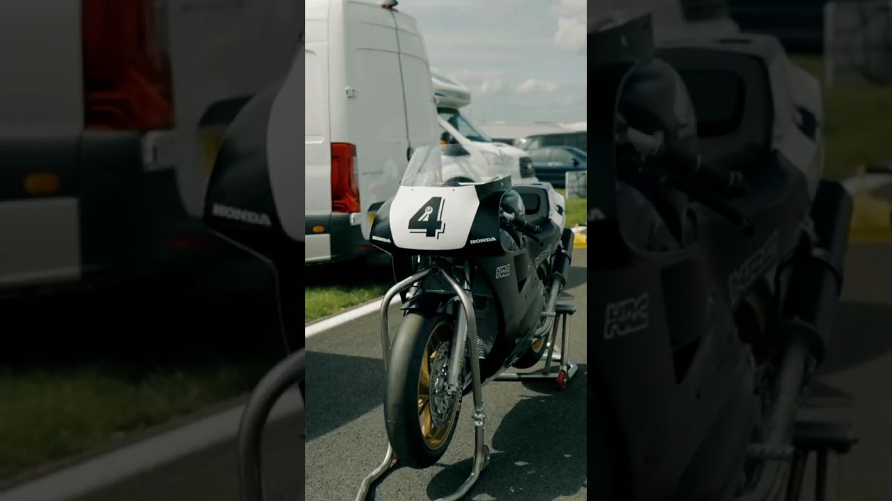 RC30 обрёл новую жизнь! Надеемся, мы расскажем историю этой реставрации 🔥