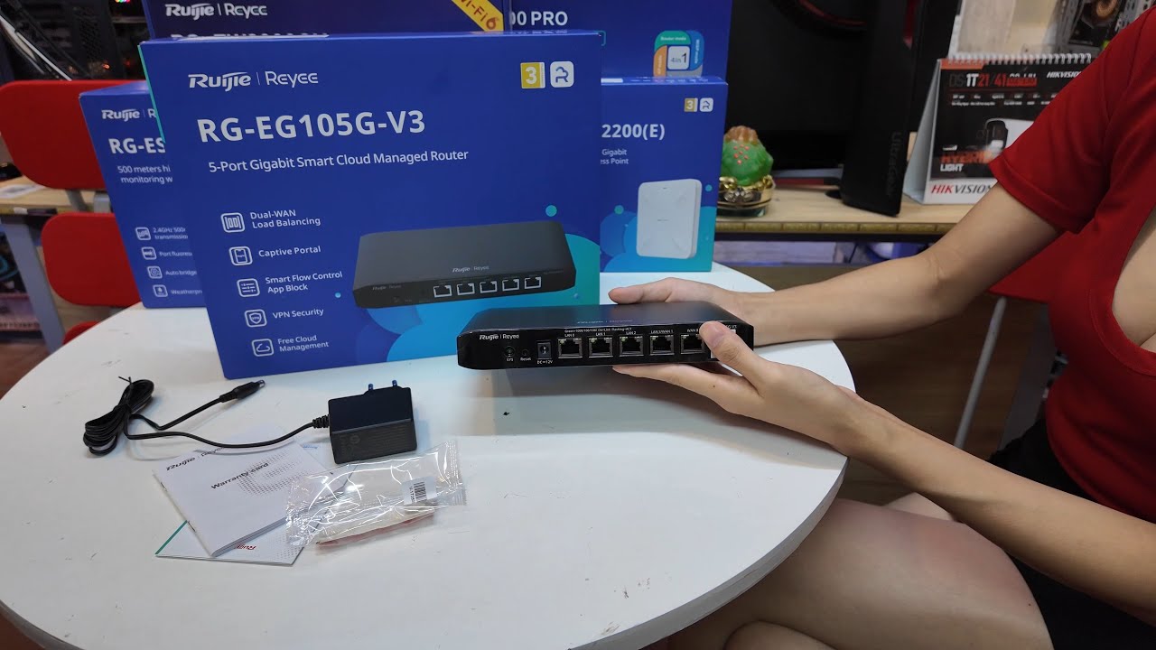 Giải Quyết Mạng Kém Cần Có Router cân bằng tải Ruijie RG-EG105G V3 - 2 WAN - Chịu tải 100 user