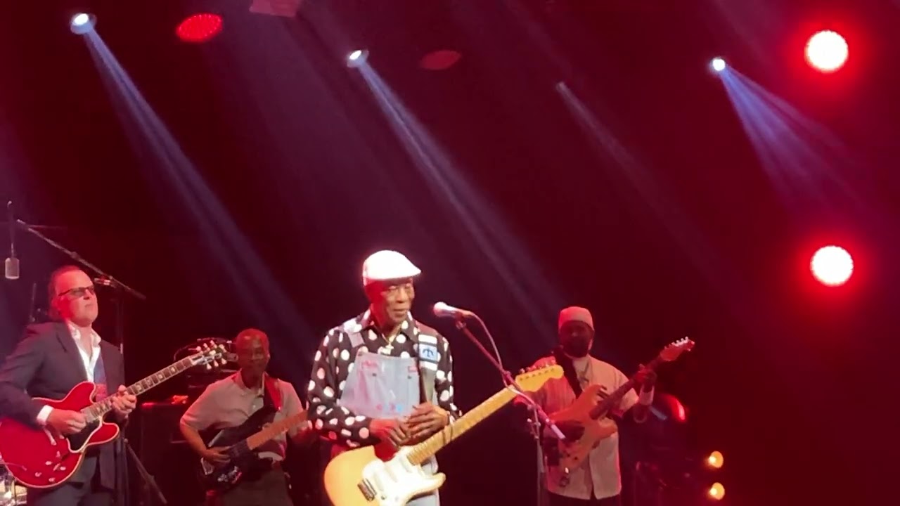 Buddy Guy - Joe B Jam / Cheaper to Keep Her - Montreux Jazz Festival - 14 July 2023