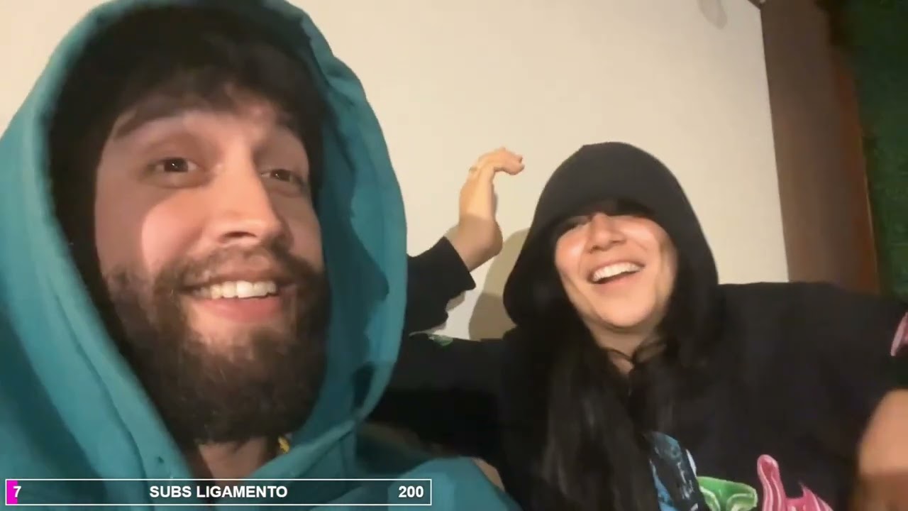 MATNAROK Y YANIZ JUGANDO 