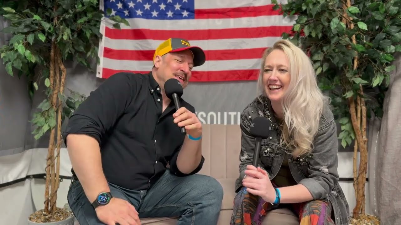 Leanne Brumfitt Interview | UK Country Artist at Country on the Coast 2025 | Live In The Living Room