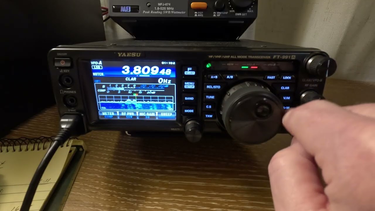 Who Will I Hear Today?? #hamradio #antenna #frequencies