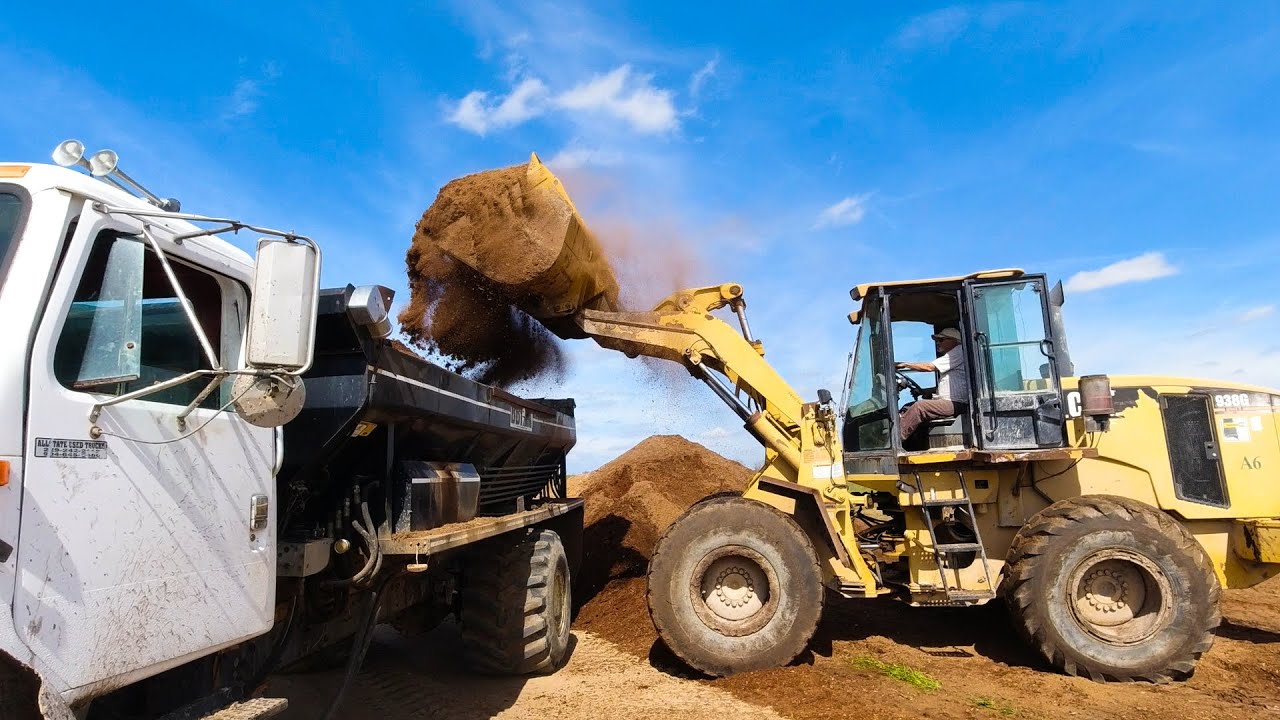 Taking 450 tons of litter from these houses to the fields