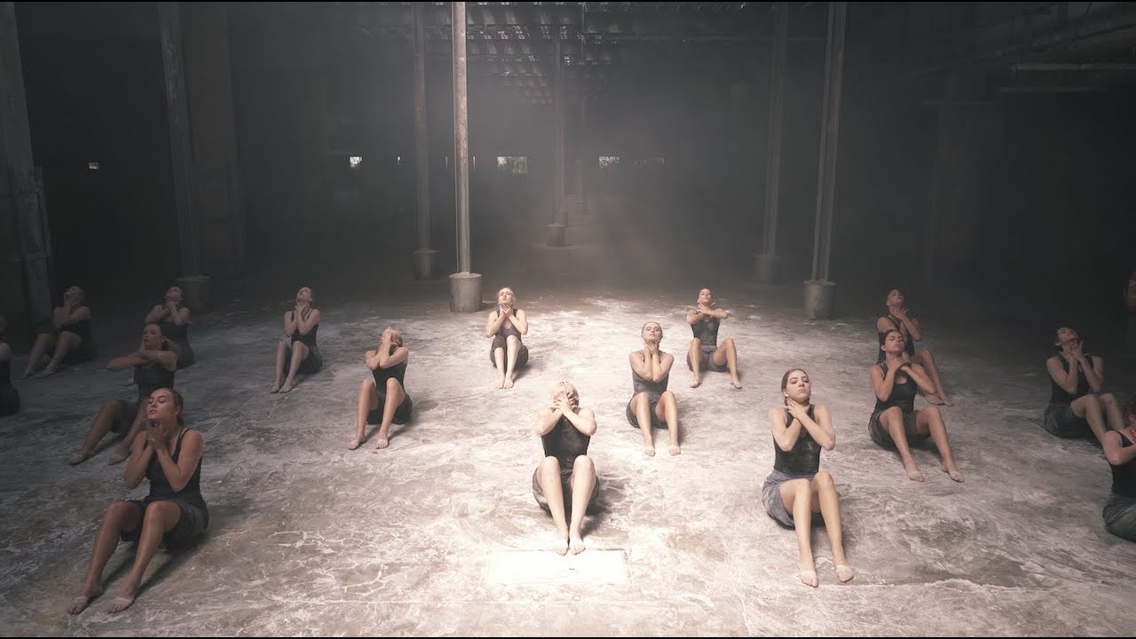 UNSTOPPABLE  -  Studio26