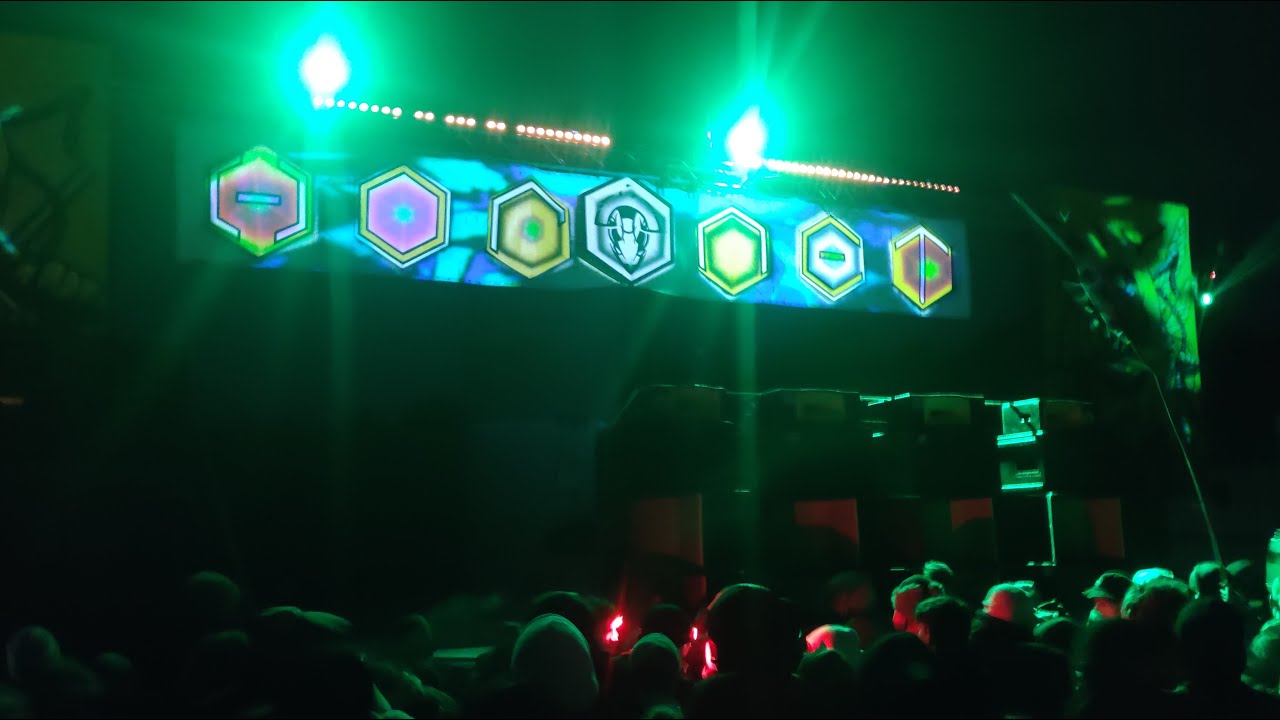 Dreadeux Deter @ Hornet connection (Live tribe)