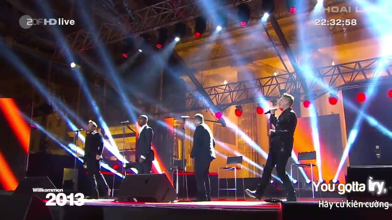 [Vietsub+Kara] Hurt Lover  Blue (Live) - HD 720p