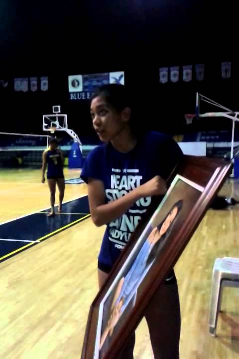 Alyssa Valdez 