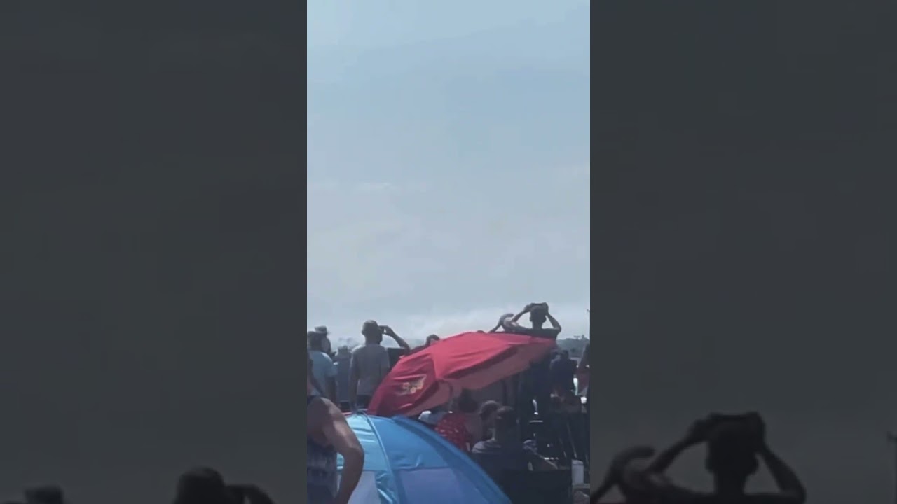 Skip Stewart SNAP ROLL! And ribbon cut ￼(Battle creek field of flight Airshow)