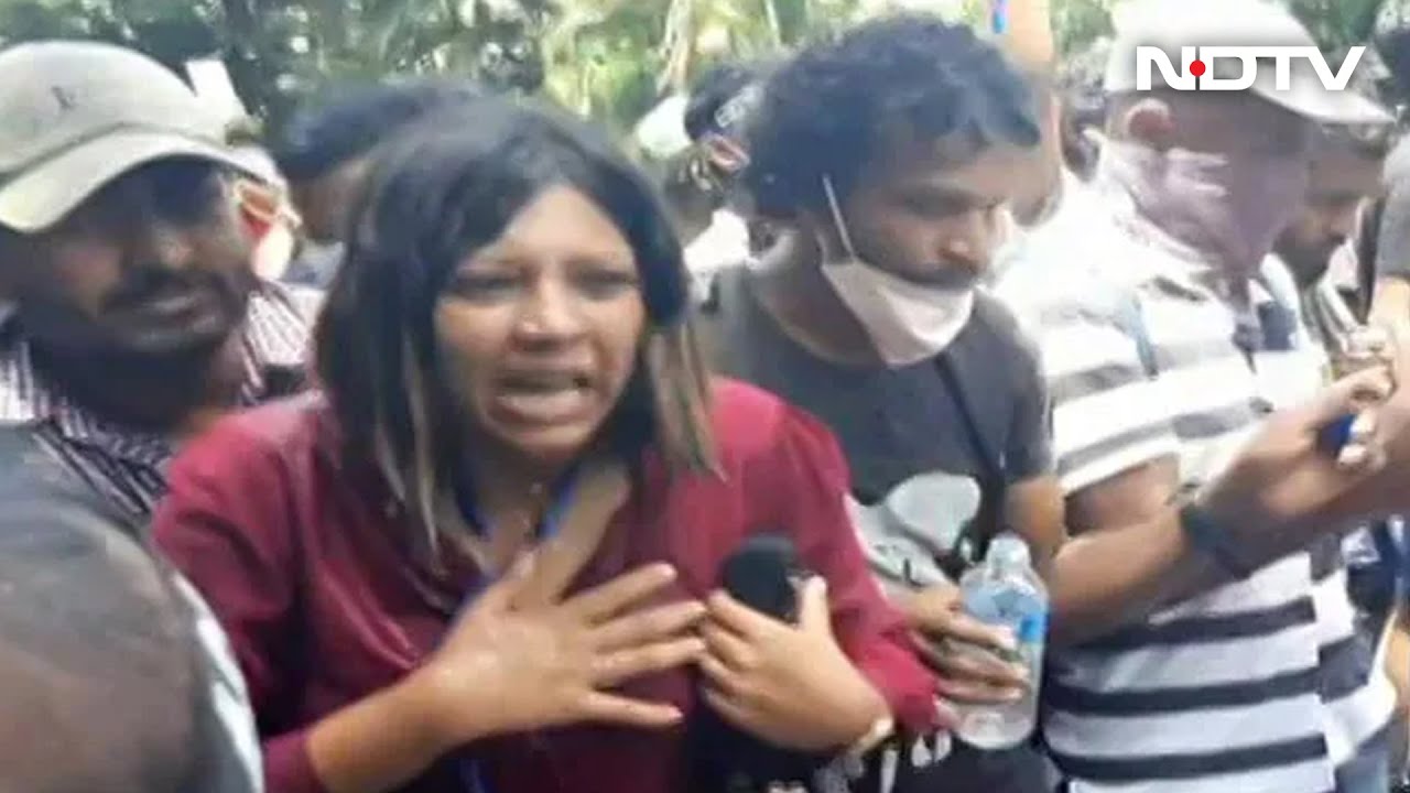 NDTV's Sreeja Tear Gassed In Sri Lanka Protests | Breaking Views