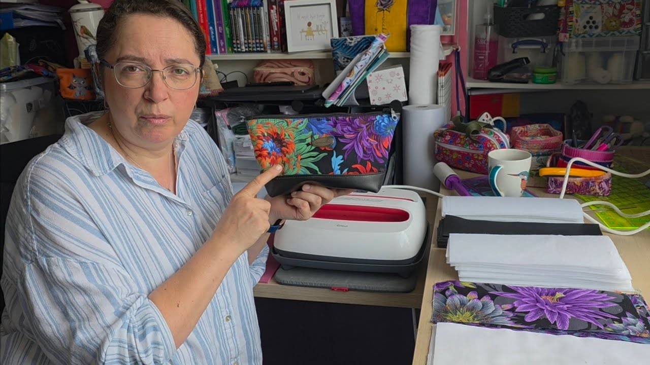 August Vlog Bulk sewing my Odin Pouches