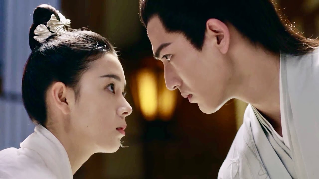 Maiden Holmes 少女大人 EP10：Su Qi was bashful when she finds out Prince Qi bought the love lock!
