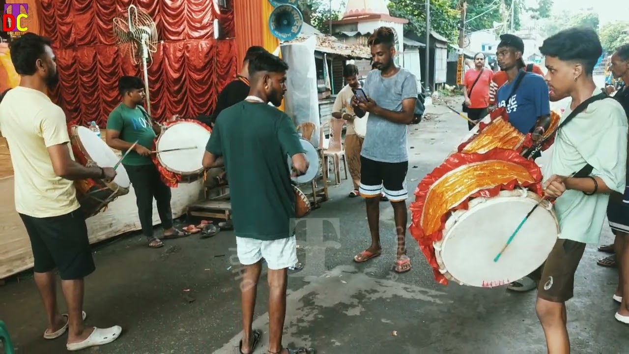 Jai Bajarangbali Dhol Tasha 🌀 At Nabadwip Durgapuja 2k25 Beautiful Song Play #dhol #tasha  