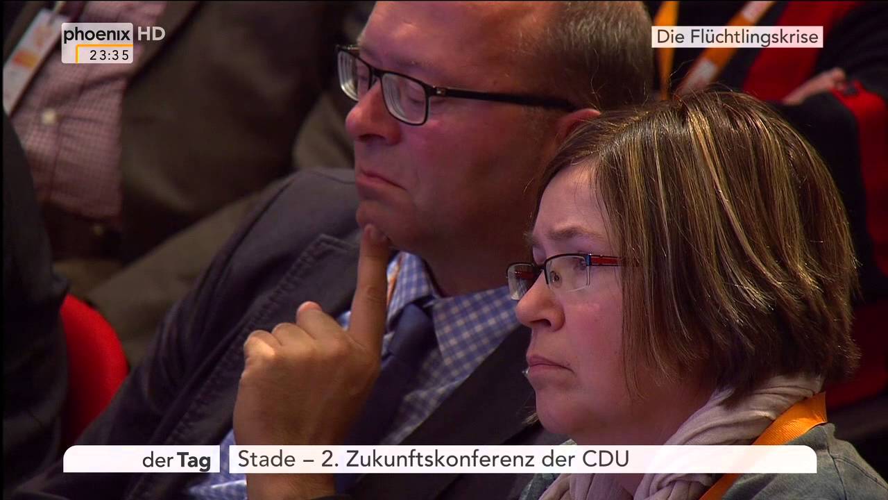 Flüchtlingspolitik: Angela Merkel bei der 2. Zukunftskonferenz der CDU am 12.10.2015