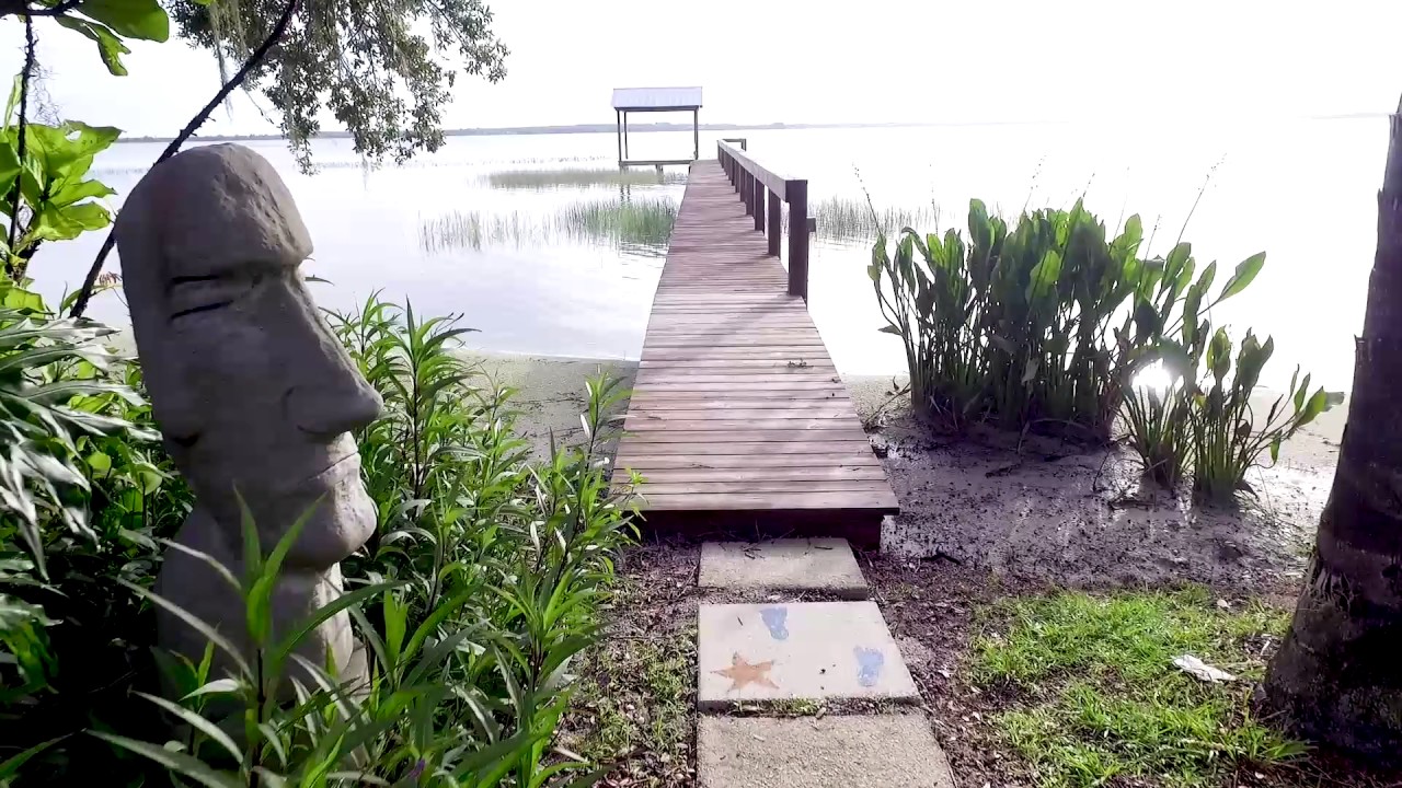 2211 S Lake Reedy &bull; Frostproof, FL