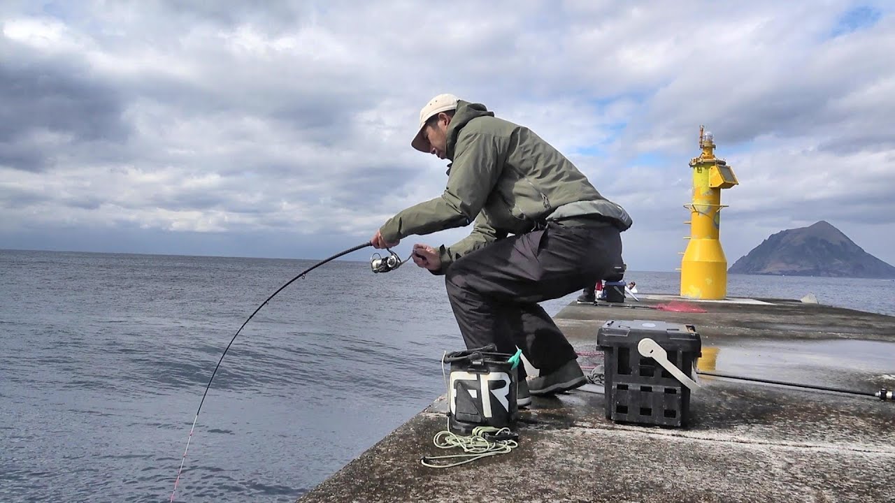 八丈島遠征最終日！クチジロを求めて堤防から牡蠣を落とし続けたら… 【八丈島遠征2023 #4】