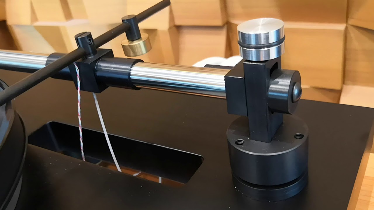 Holbo Airbearing Turntable