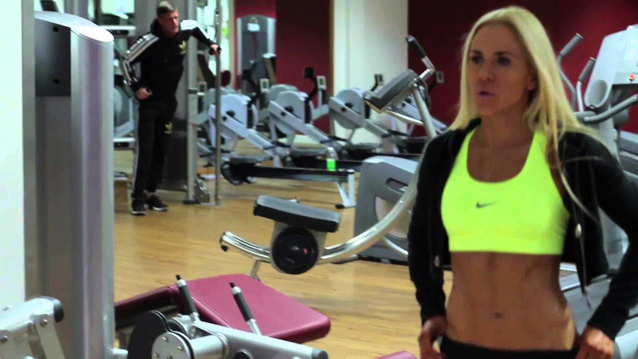 ALINA ANDREWS FEMALE FITNESS MOTIVATION