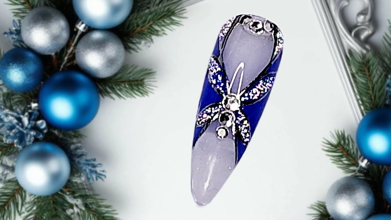 Идея праздничного зимнего маникюра. МК/Festive winter manicure idea. Video tutorial.