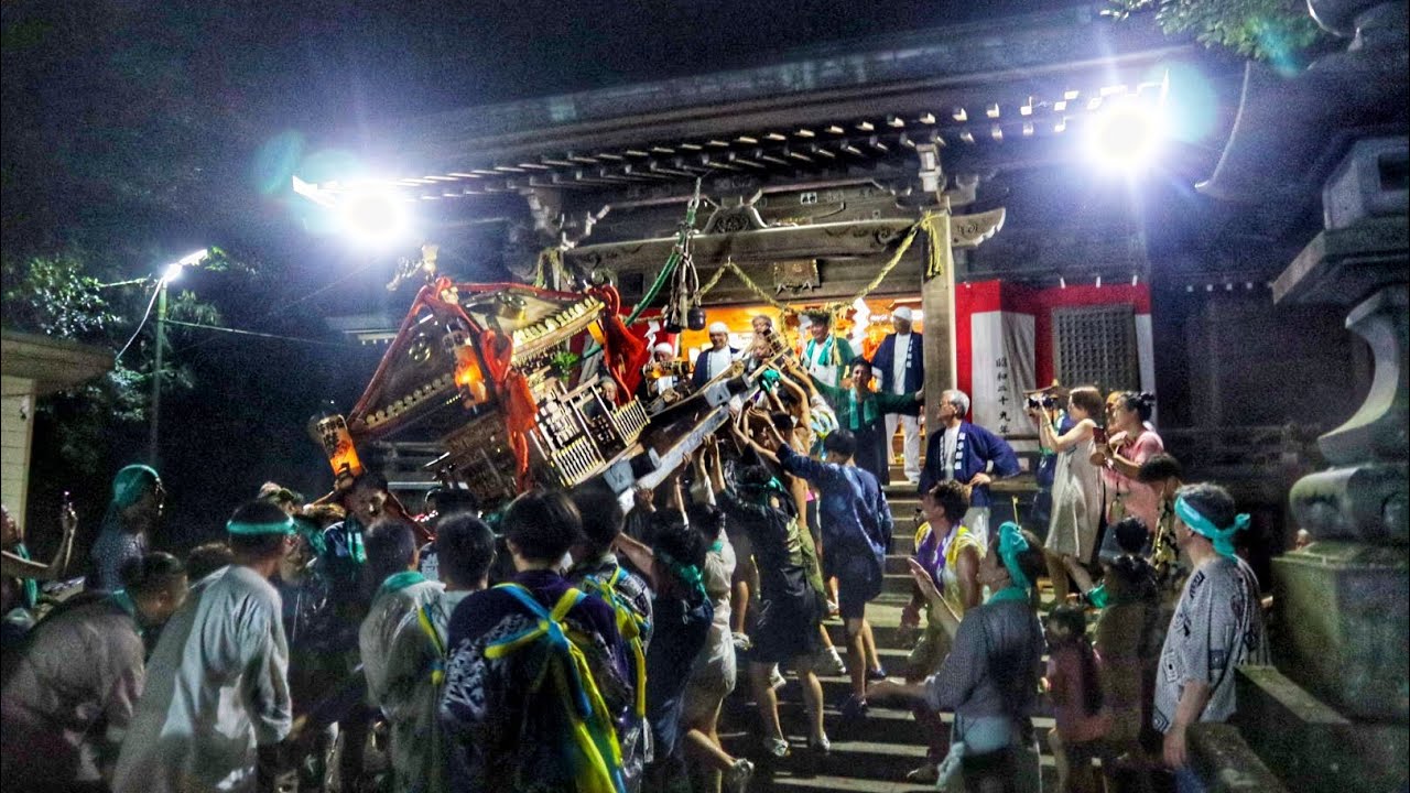令和6年  神奈川県足柄下郡真鶴町　岩のまつり  兒子神社(児子神社)  神輿 宮入り