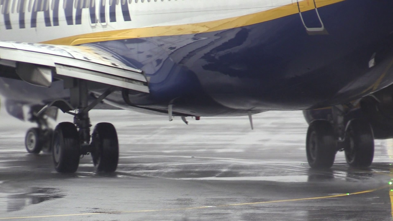 Danish Air Transport - Bornholm-København t/r