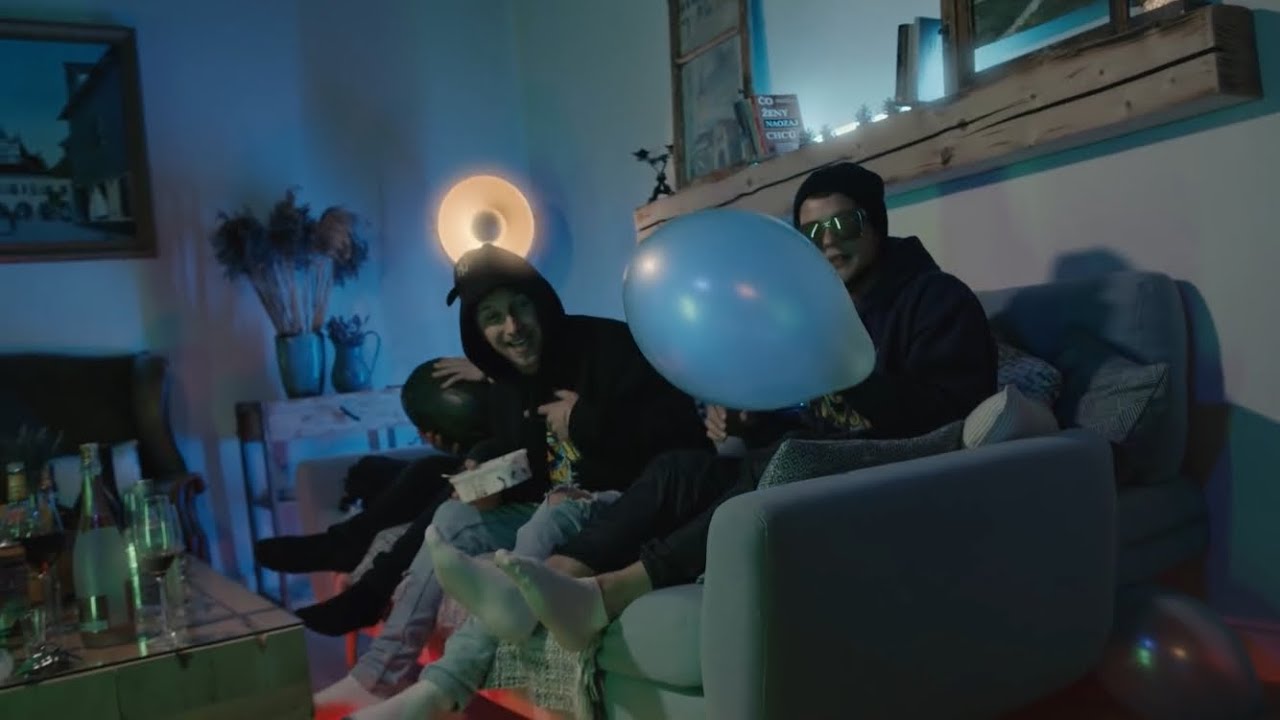 Weedhouse - whatsup (Official Video)