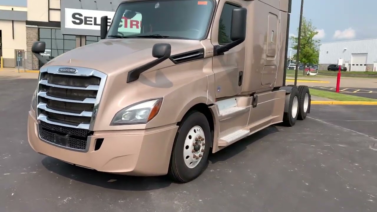 2020 Freightliner Cascadia 126 - Selectrucks of Cleveland #4778