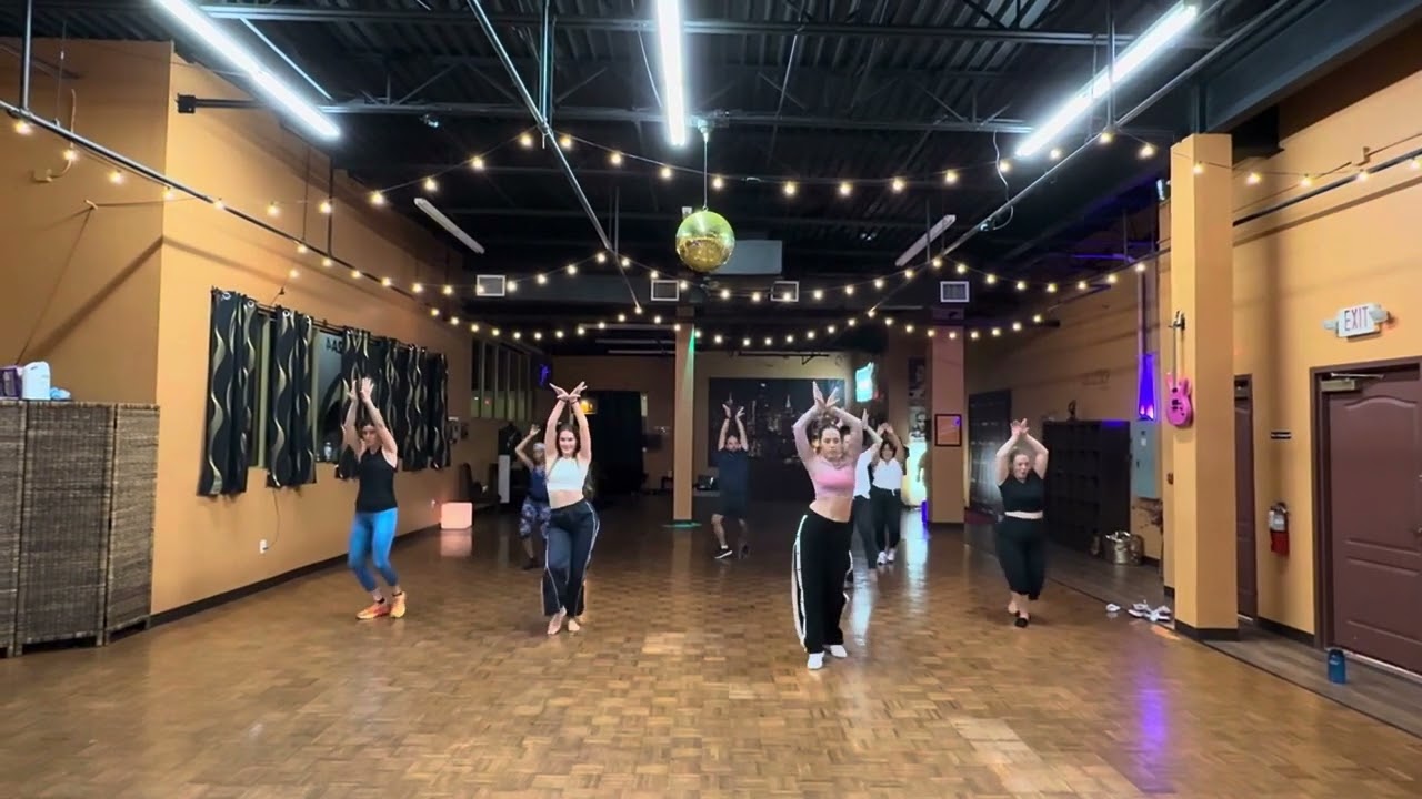 “Slave 4 U” Music Video Choreography Workshop!