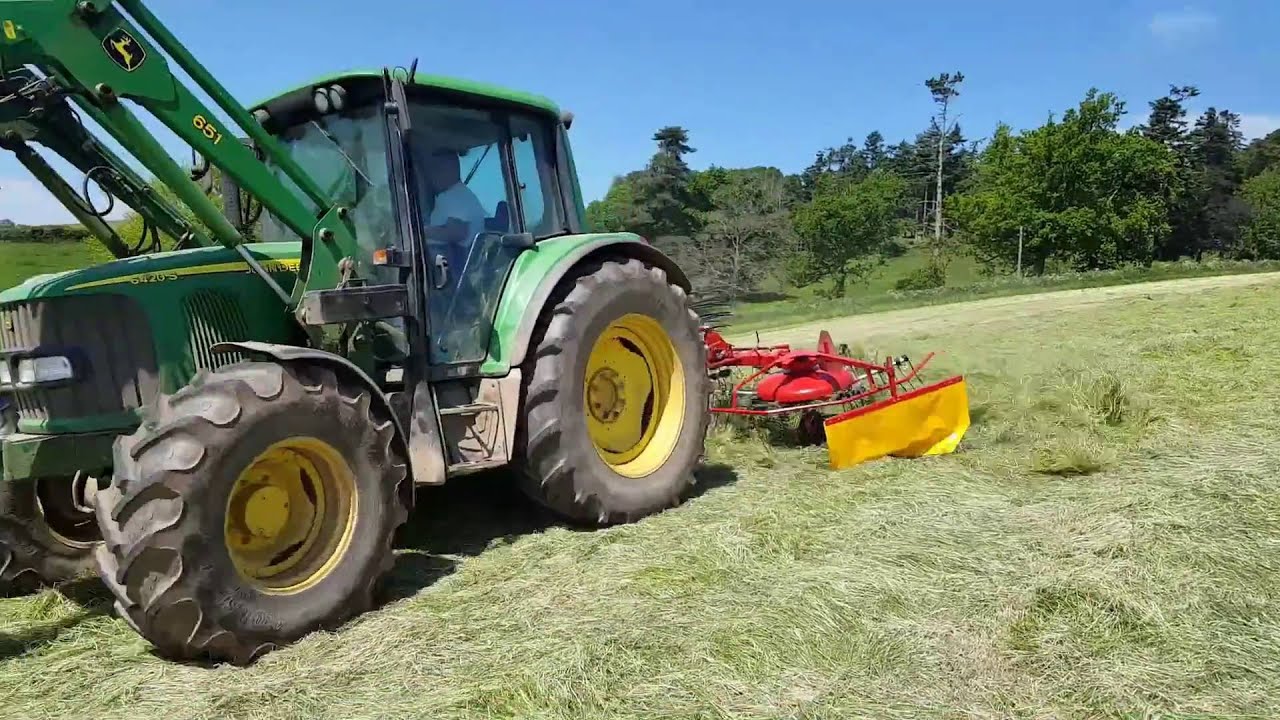 Enorossi DR420 Tedder & Rake Combination working in UK & Ireland 2016 - Distributed by AMIA