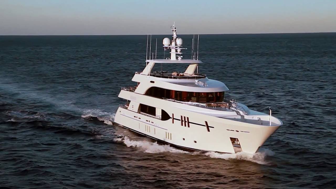 Ocean Alexander 120 mute
