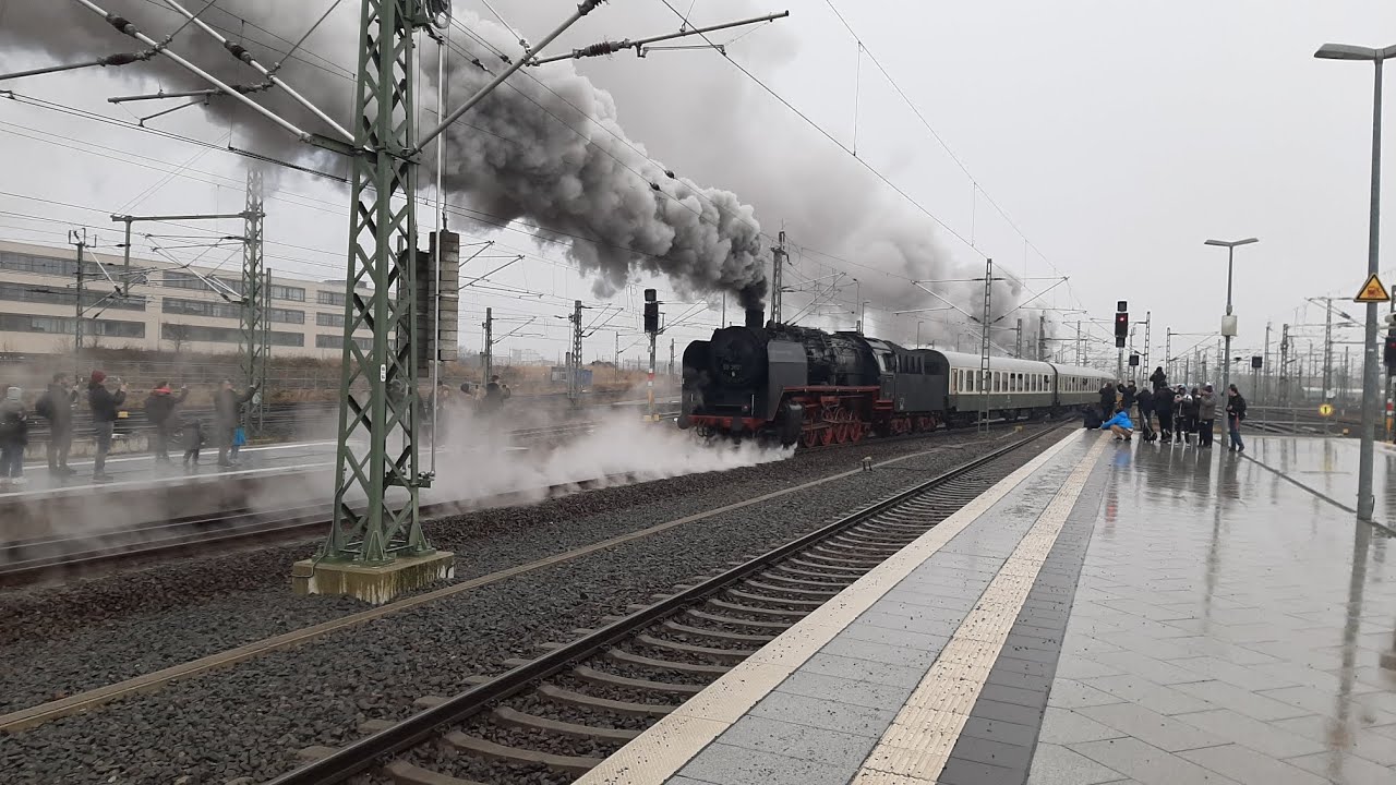 🚂🚃🌲🎅👼 Leipziger Stadtrundfahrten mit 50 3501 und 52 8079 am 20.12 2025. 👼🎅🌲🚃🚂