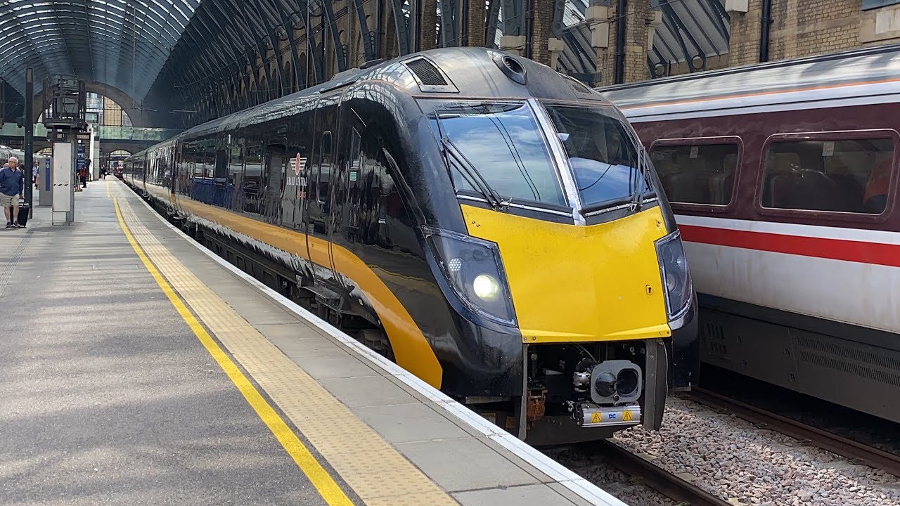 Trains at London Kings Cross 23/8/25