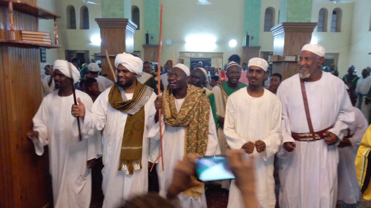مدحة امامنا المصطفى وذكر في زيارة الشيخ محمد الشيخ نجيب لمسيد الشيخ زين العابدين