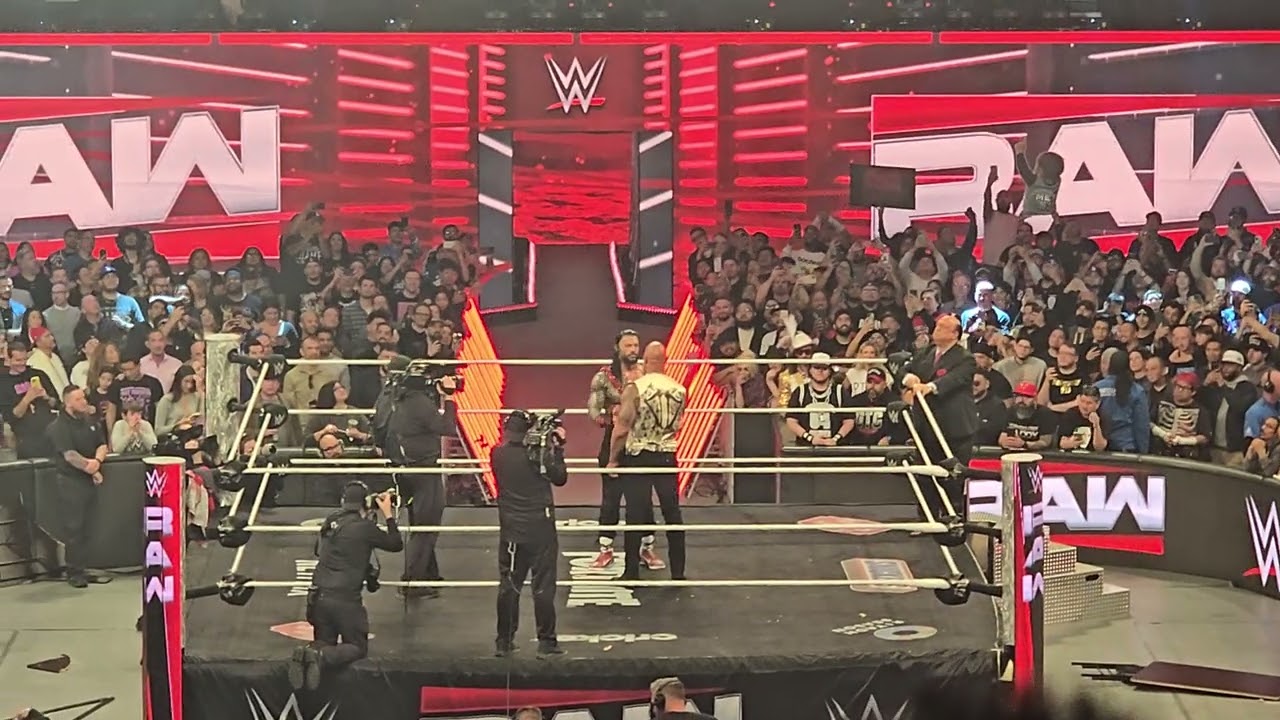 RAW ON NETFLIX: THE ROCK AND ROMAN REIGNS