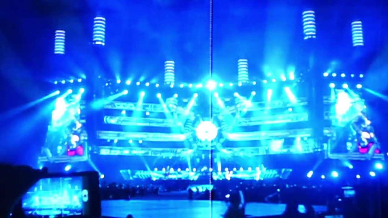 Muse - Supremacy // Abertura // Opening (Live Estádio do Dragão (Porto-Portugal) || 10-06-2013)