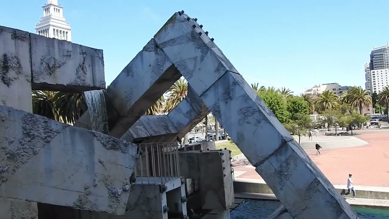 Vaillancourt Fountain, SF- 1971 Ugly Brutalist Garbage