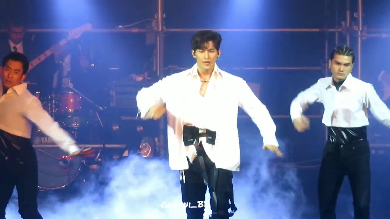 29112020 [Ohm Thitiwat​]​ เพลง เพราะใจ, รักจับใจ -​ Ohm Fluke The1stfanmeet