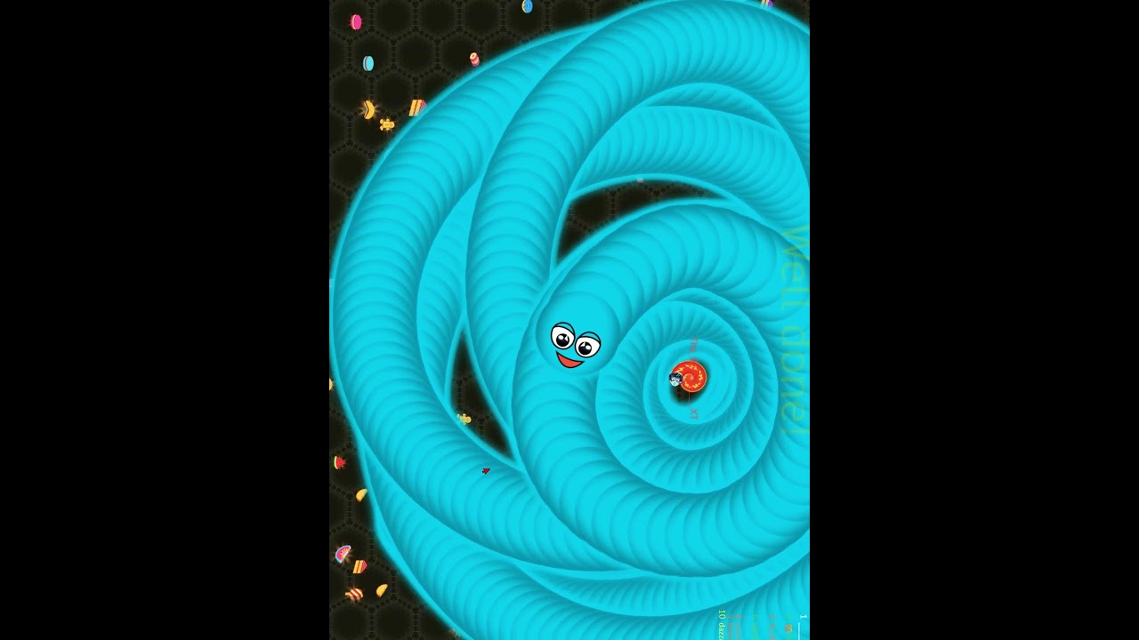 WORMATE.IO - GIANT WORM GOT HEADBUTT BY TINY WORM