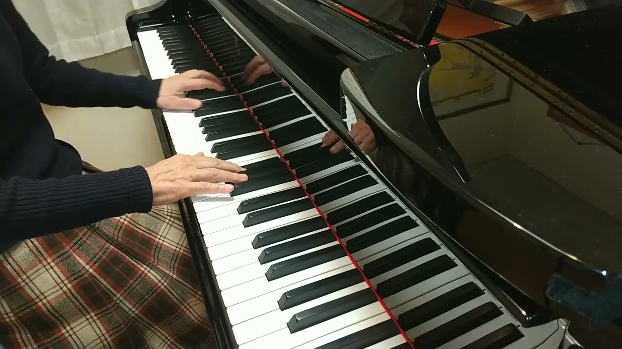 ソナチネアルバム１/27番シューベルト作曲スケルツオ。チャンネル登録よろしくお願いします♪