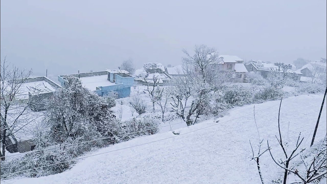 Kashmir Valley🏠|| 2nd Snow Fall❄️ Of The Season In J&K Doda| #snowfall #winter#special#yt#viralvideo