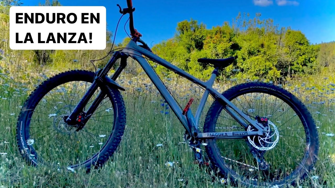 Mi Rígida DH contra el barro, el polvo y el zapateo!